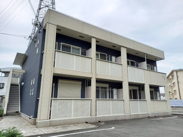 アウローラ市川の物件外観写真